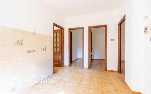 TRILOCALE CON INGRESSO INDIPENDENTE A CHIERI