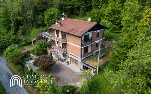 ABITAZIONE AL PIANO TERRA CON AREA ESTERNA PRIVATA